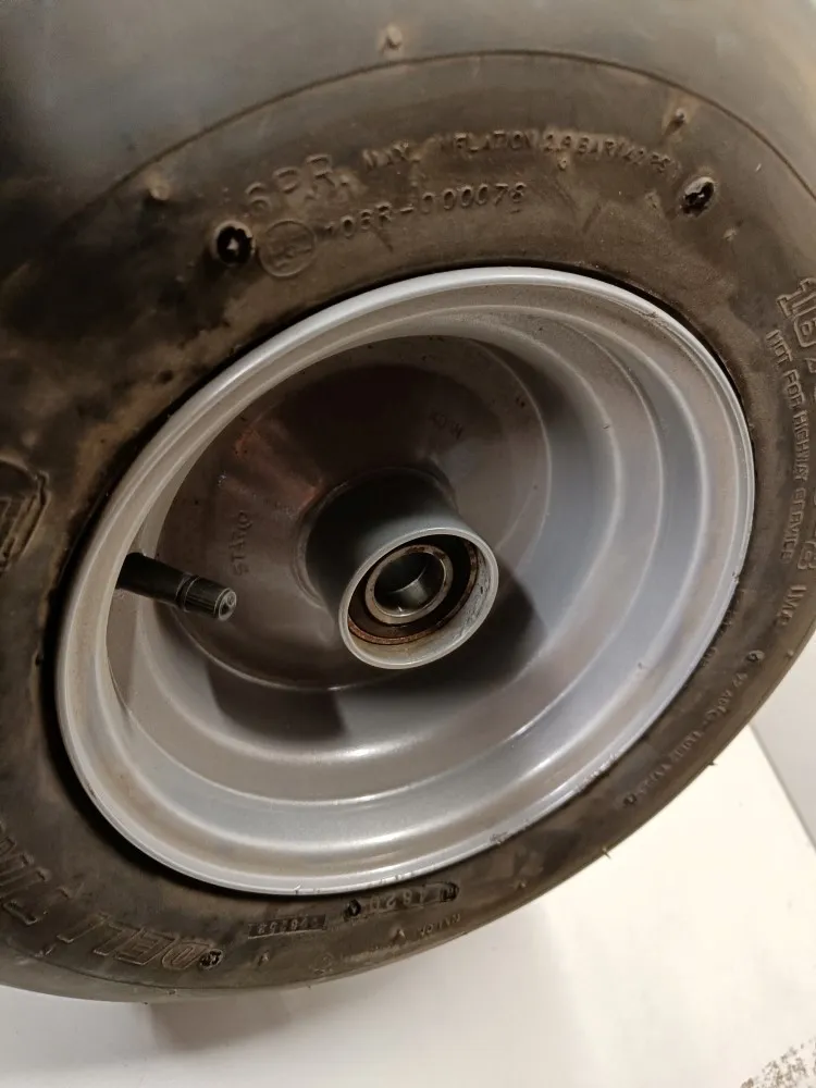 Rengas 16x6.50-8 vanteella / Jar-Met rikkaäkeeseen
