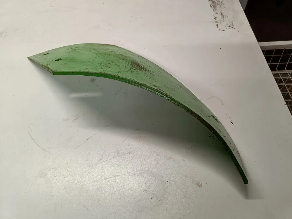 Siipilehti miniauraan / Farmostal ja AN