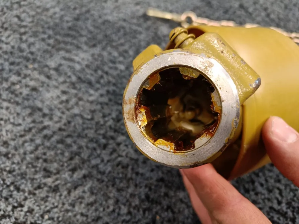 Nivelakseli 825mm / mm. Jar-Met pintalevittimeen