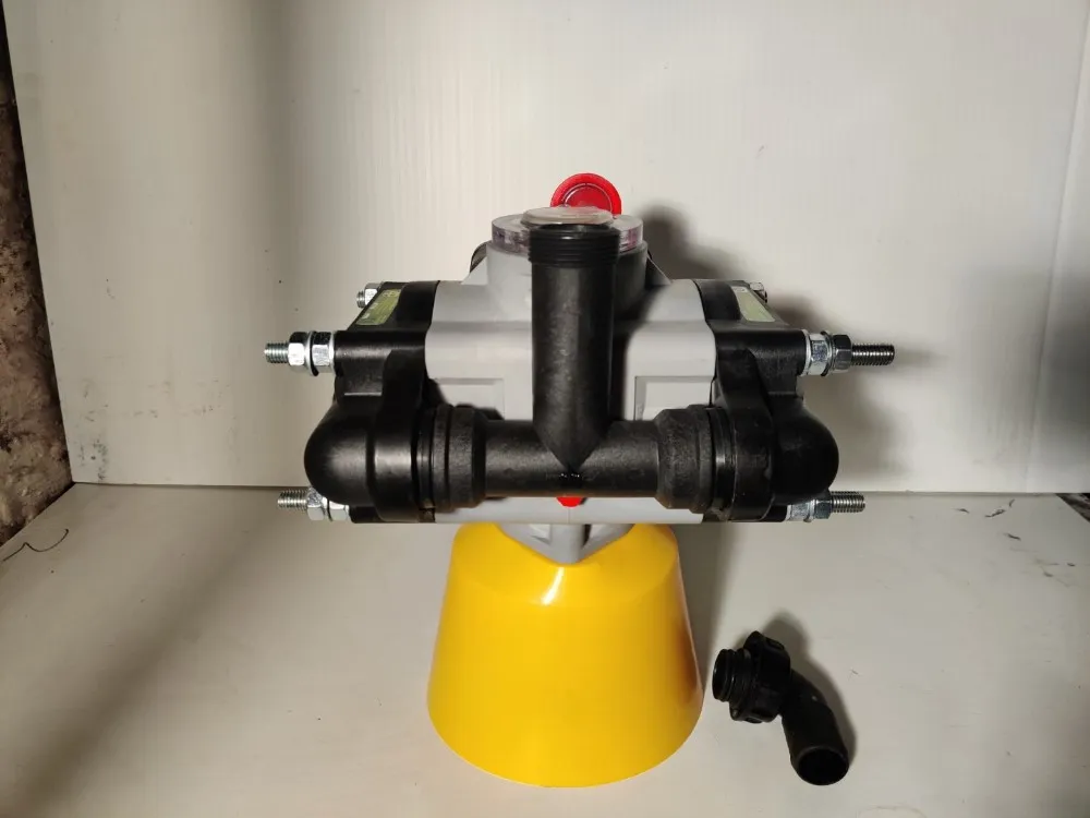 Agroplast P-100 pumppu / Kasvinsuojeluruiskuun