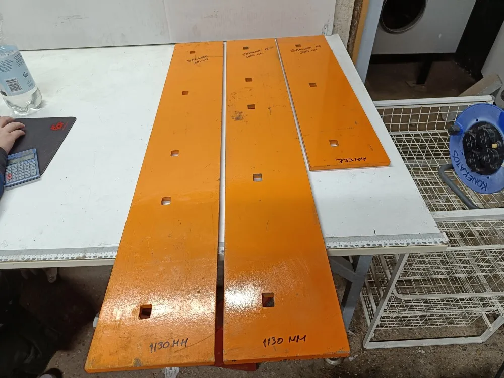 Hardox terä 300cm, sileä / Spawex PS