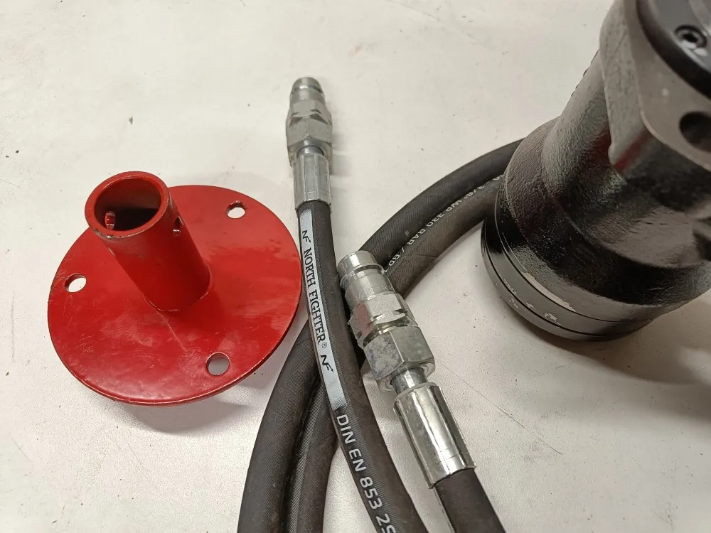 Hydraulimoottori letkuineen / Jar-Met JP pintalevittimeen
