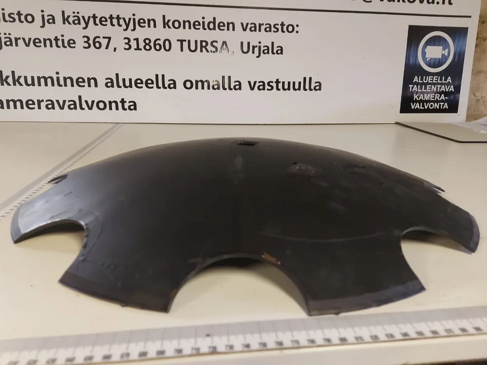 Lautanen 560mm, keskireikä neliö / Akpil V