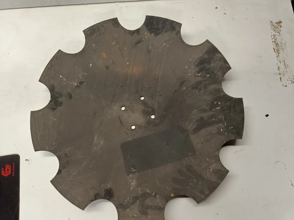 Lautanen 610mm, 4-pulttinen / Vahvuus 5mm, Akpil