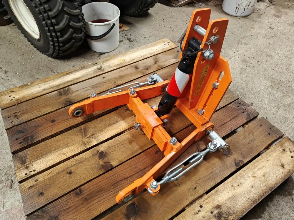 Etunostolaite Mateng / Minitraktoreihin