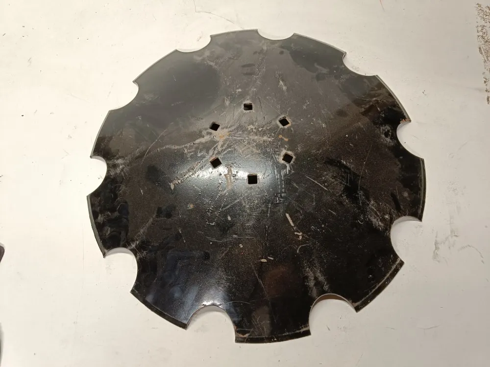 Lautanen, 555mm, 6-pulttinen / lautasmuokkaimeen