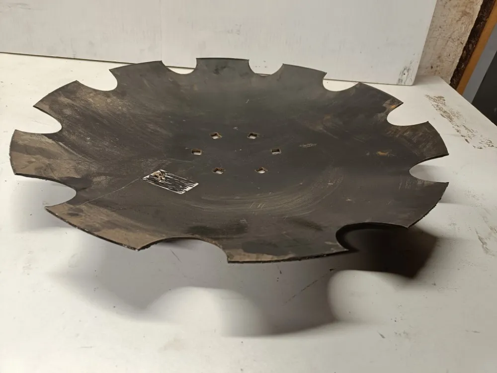 Lautanen, 555mm, 6-pulttinen / lautasmuokkaimeen