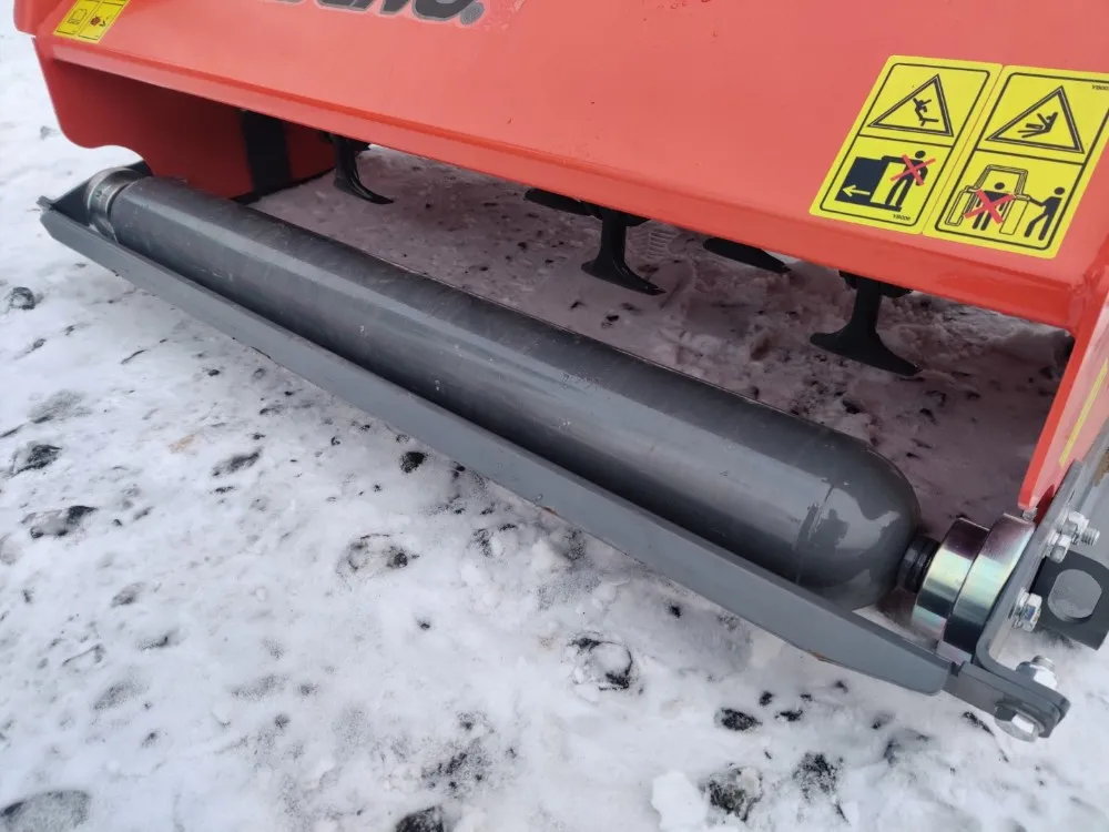 Mateng NEFL95 kelamurskain / Vasaraterillä - Pikkutraktoriin