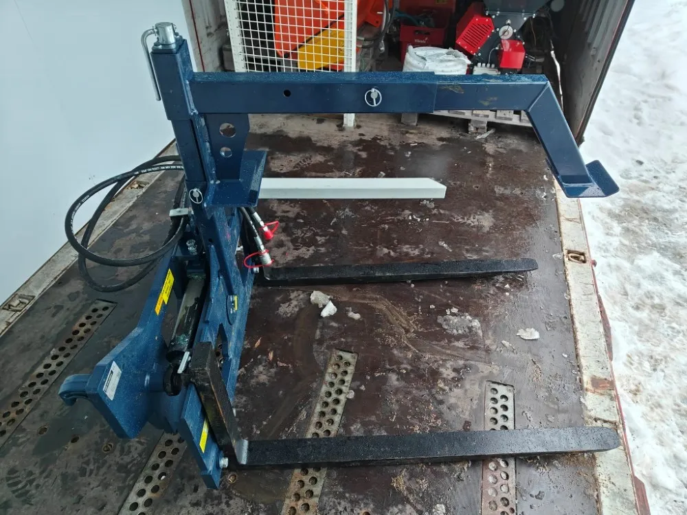 FK Machinery UPF16-W-C kääntäjä / Trukkipiikeillä ja yläpitimellä - EURO