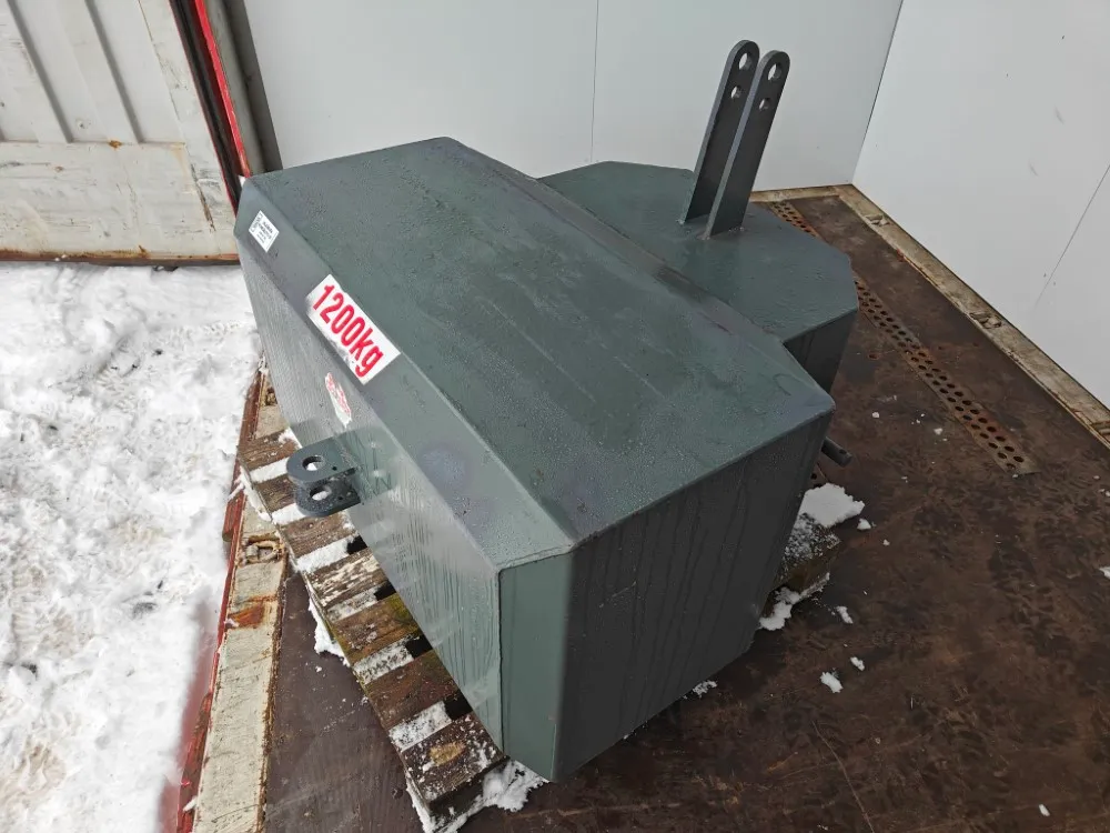 Pomarol 1200kg vastapaino / etupaino / KAT 2 / CAT 2 kiinnitys