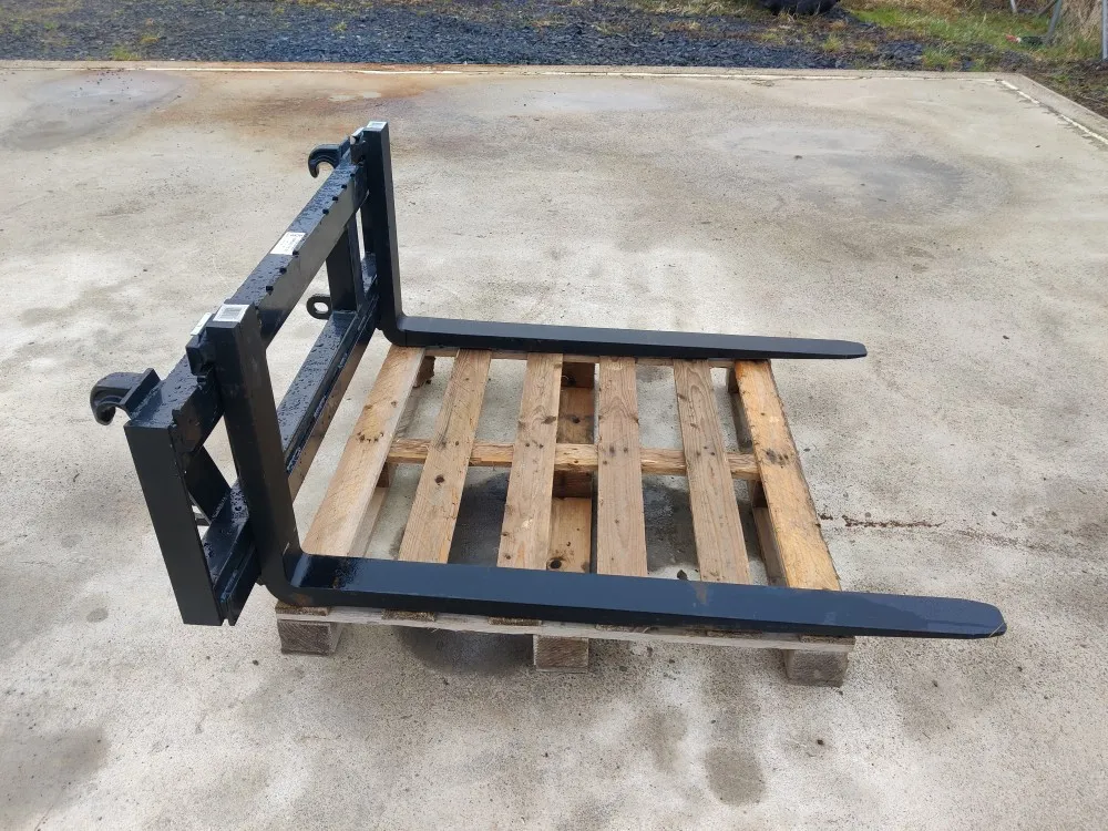 Strumyk trukkipiikit 2000kg - 1200mm / Euro-kiinnike - Mekaanisesti säädettävät