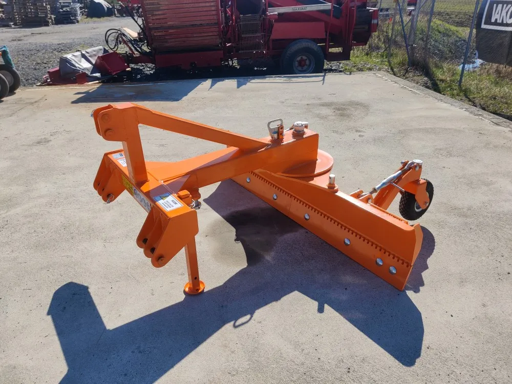FK Machinery 160cm perälevy / Tukipyörillä, terä hardox ura/sileä