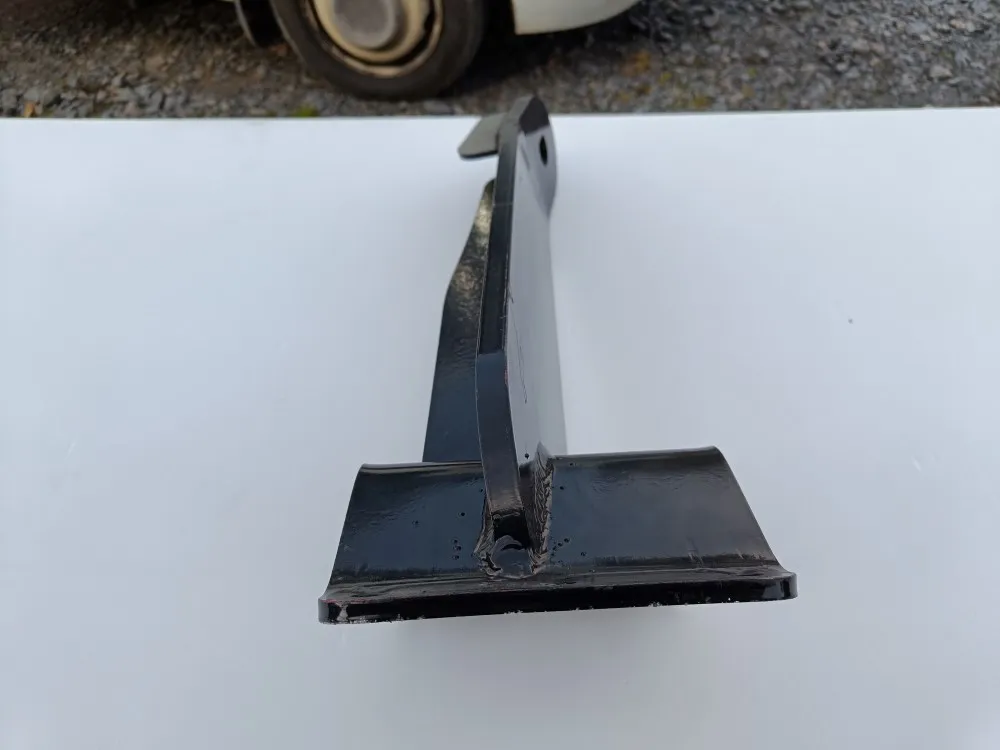 Lautasen jalka - takariviin / Rol-Ex BCC, BT, Taurus