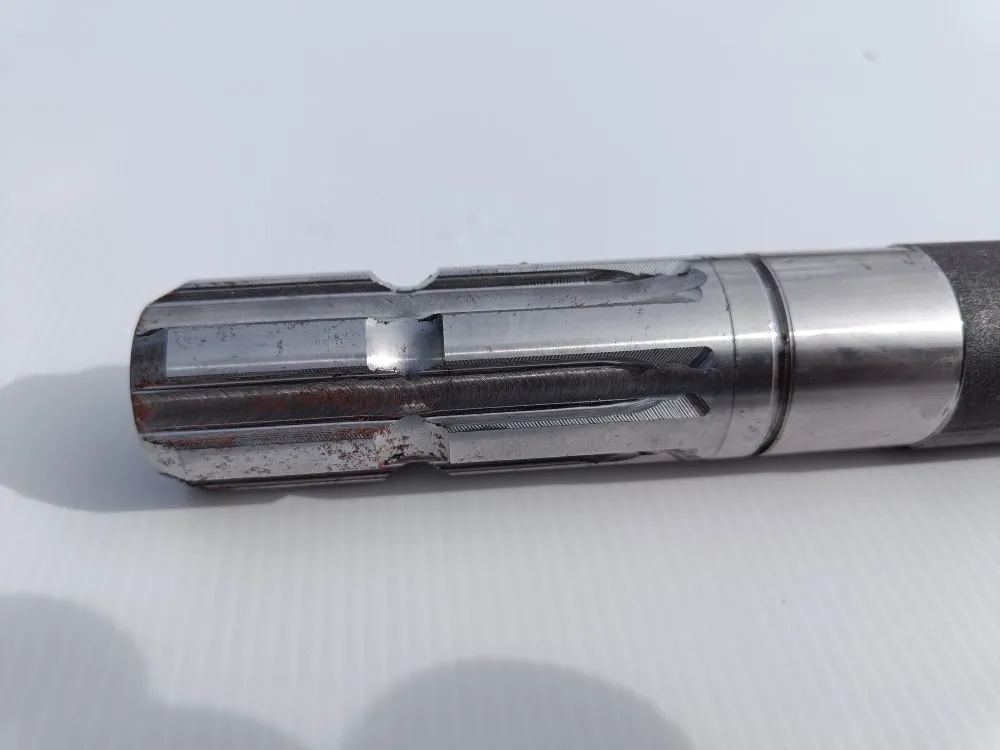 Booriakseli / Lisicki Z178 185cm lieriöniittokoneen