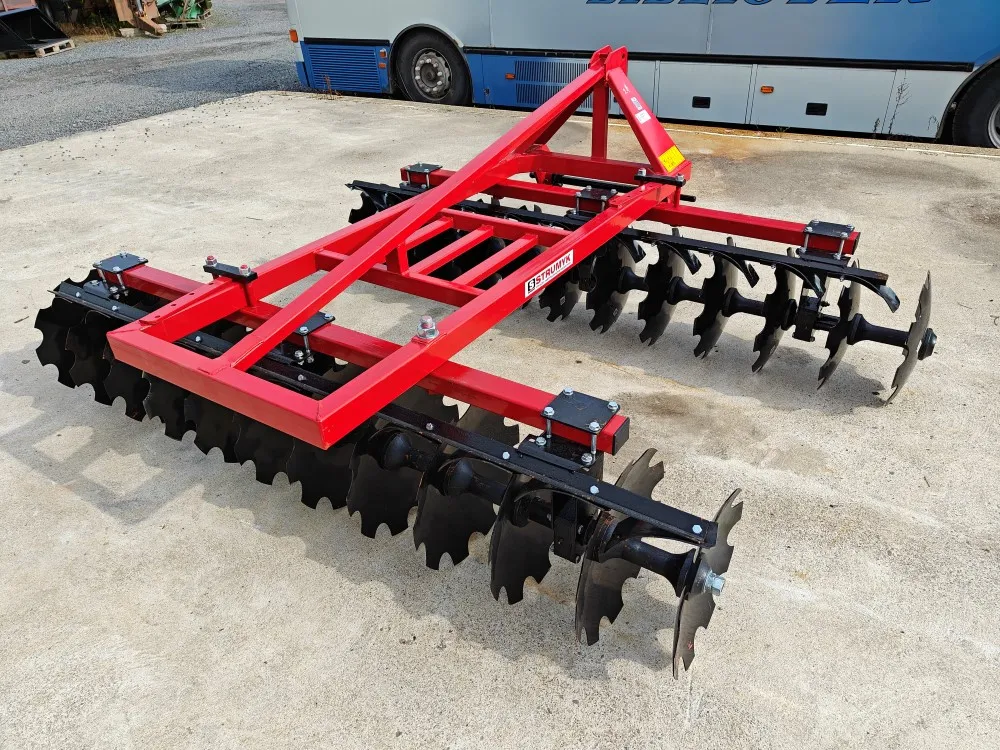 Strumyk Alfa V2 lautasäes 270cm / 2-tukkinen - 51cm kiekot
