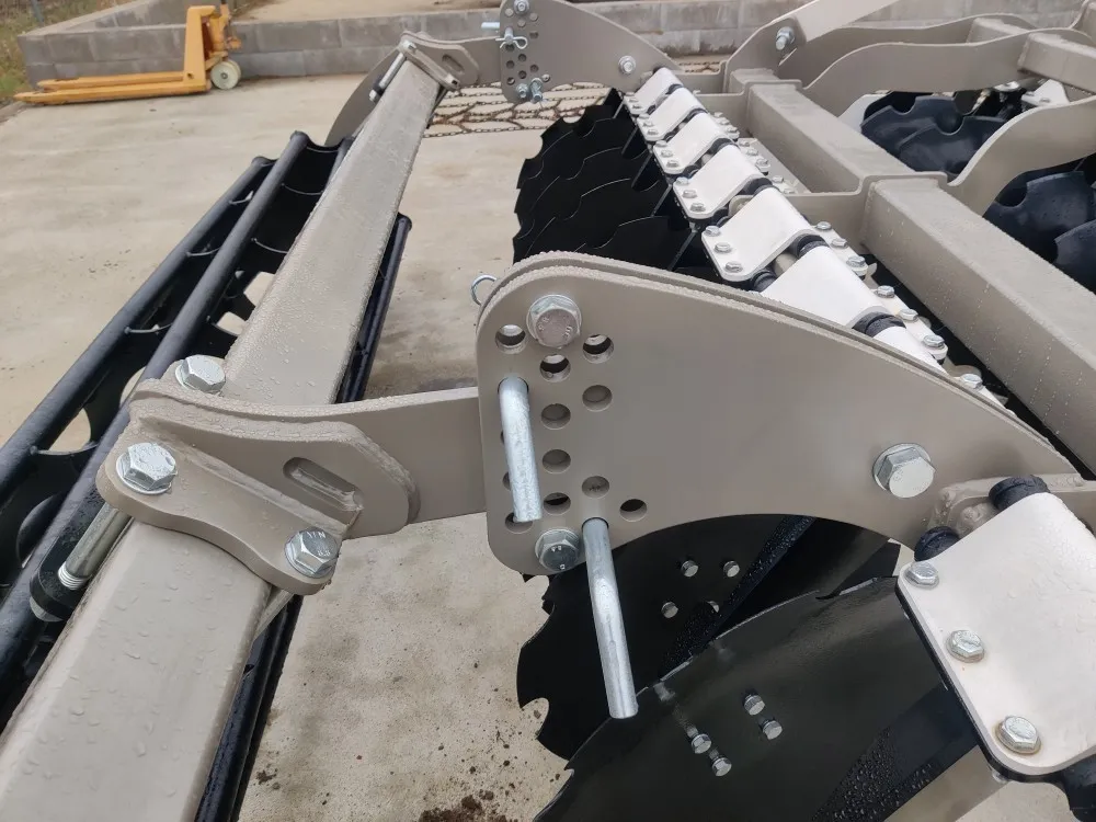 Rol-Ex BT2.5E lautasmuokkain / 250cm - Hydraulinen pakkerinsäätö