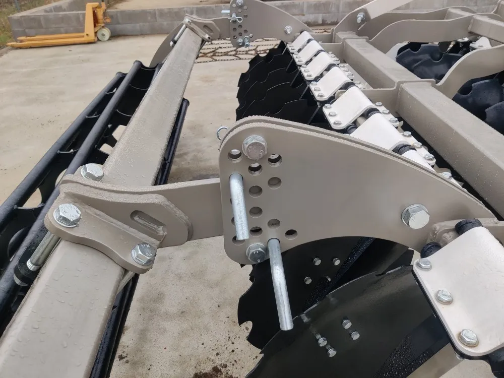 Rol-Ex BT2.5E lautasmuokkain / 250cm - Hydraulinen pakkerinsäätö