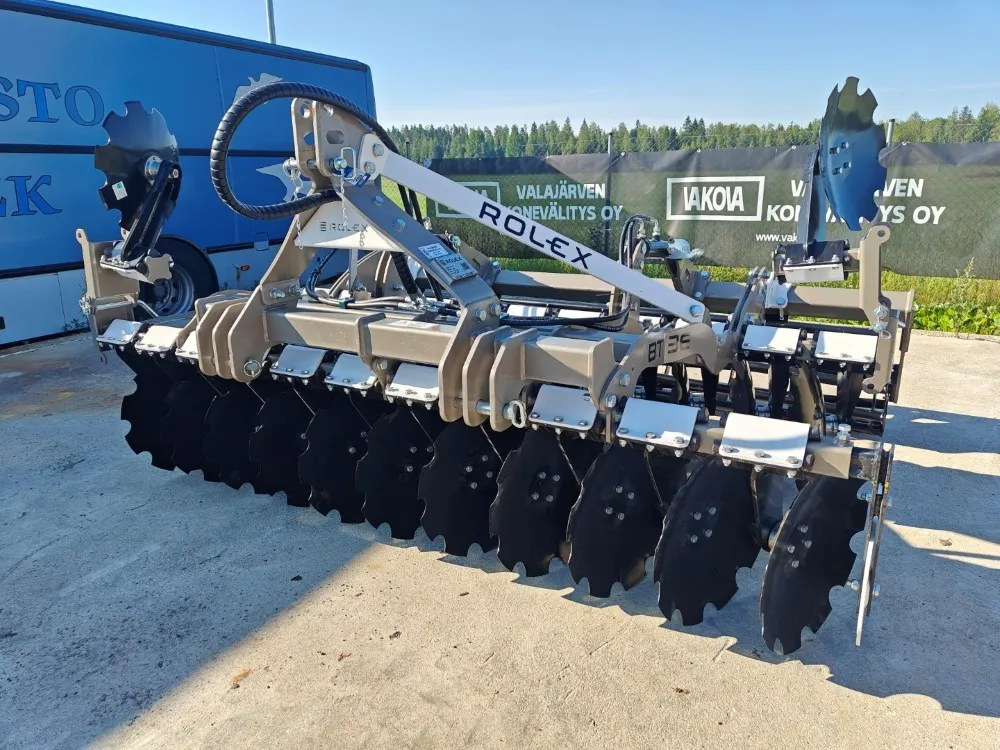 Rol-Ex BT2.7E lautasmuokkain / 270cm - Hydraulinen pakkerinsäätö