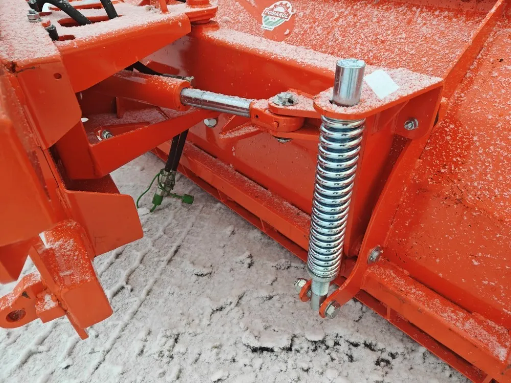 Pomarol SP260 lumilevy hydraulinen / Hardox terä - Euro-kiinnitys