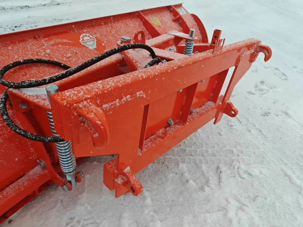 Pomarol SP260 lumilevy hydraulinen / Hardox terä - Euro-kiinnitys