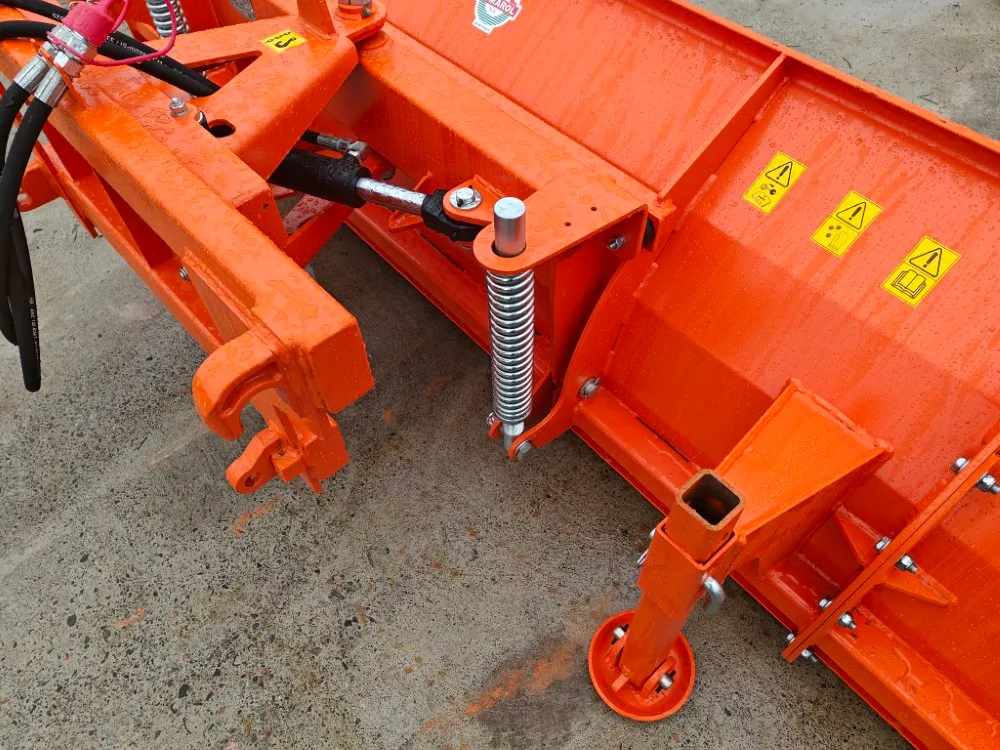 Pomarol SP260 lumilevy hydraulinen / Hydraulinen - Hardox terä - EURO