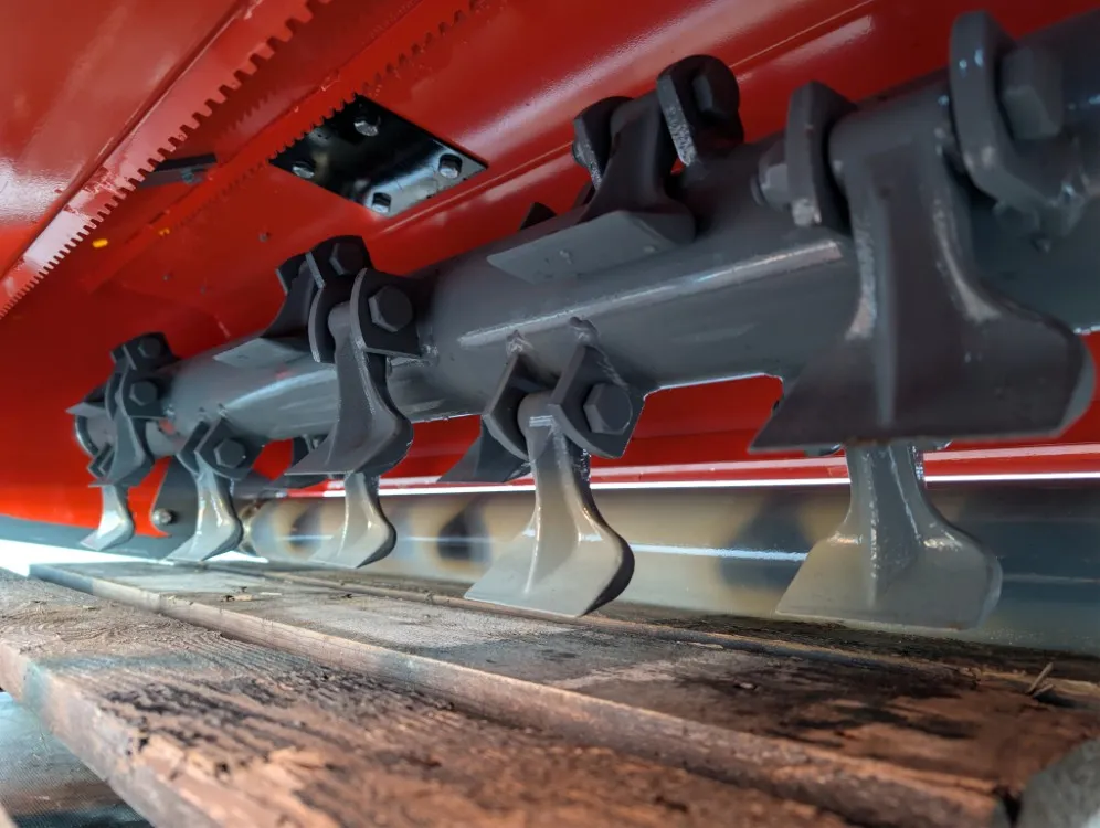 Mateng EF145 kelamurskain / Pikkutraktoriin tehokkaampi murskain