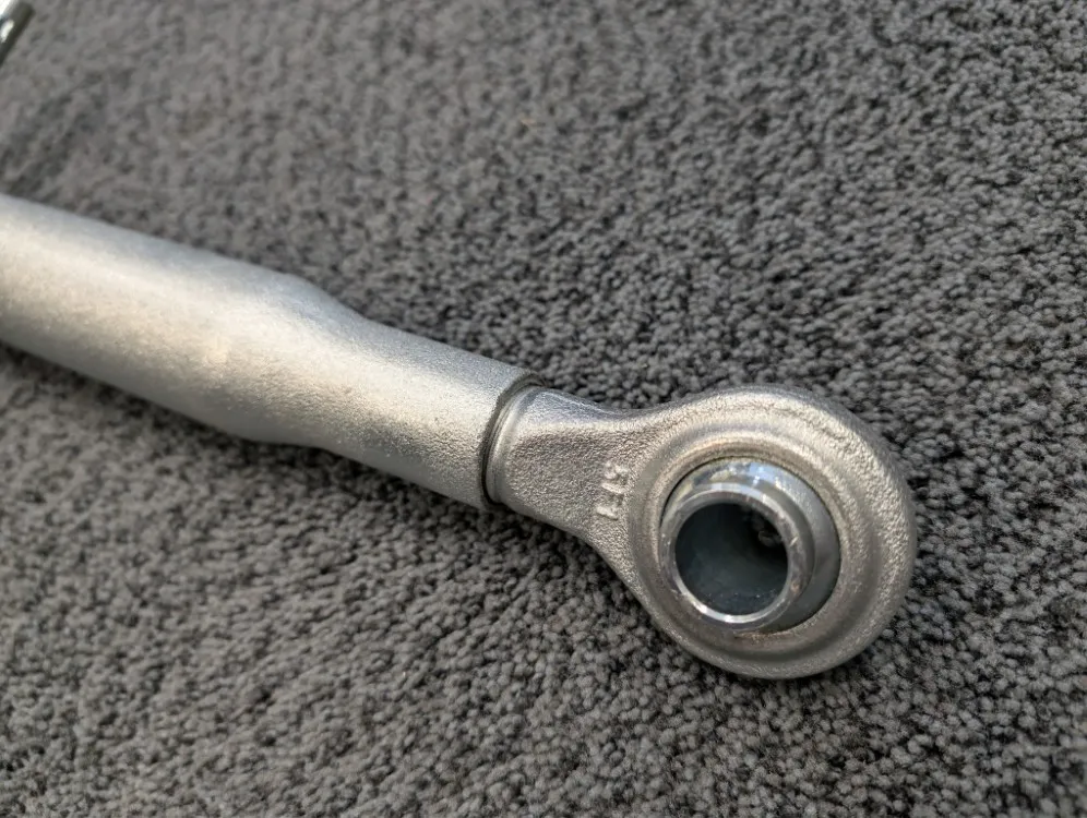 Työntövarsi CAT1/2 - 630-830mm / Traktoriin tai työkoneeseen