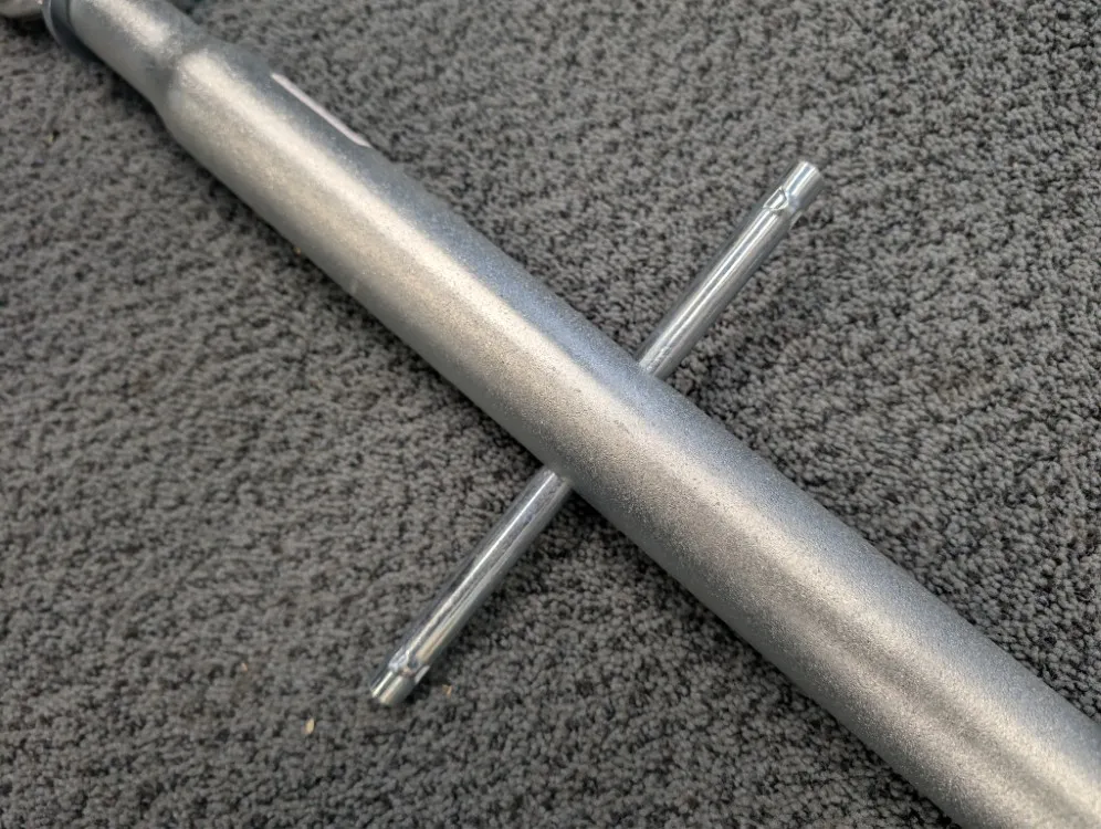 Työntövarsi CAT1/2 - 630-830mm / Traktoriin tai työkoneeseen