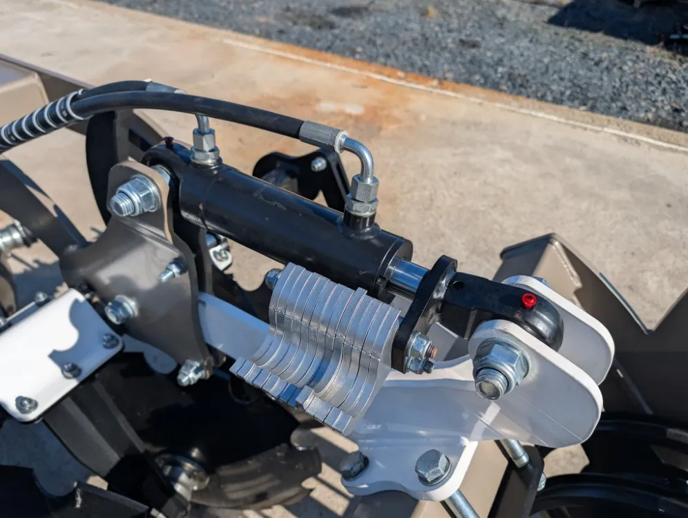 Rol-Ex BT350 lautasmuokkain / Hydraulisella U-kiekkopakkerilla