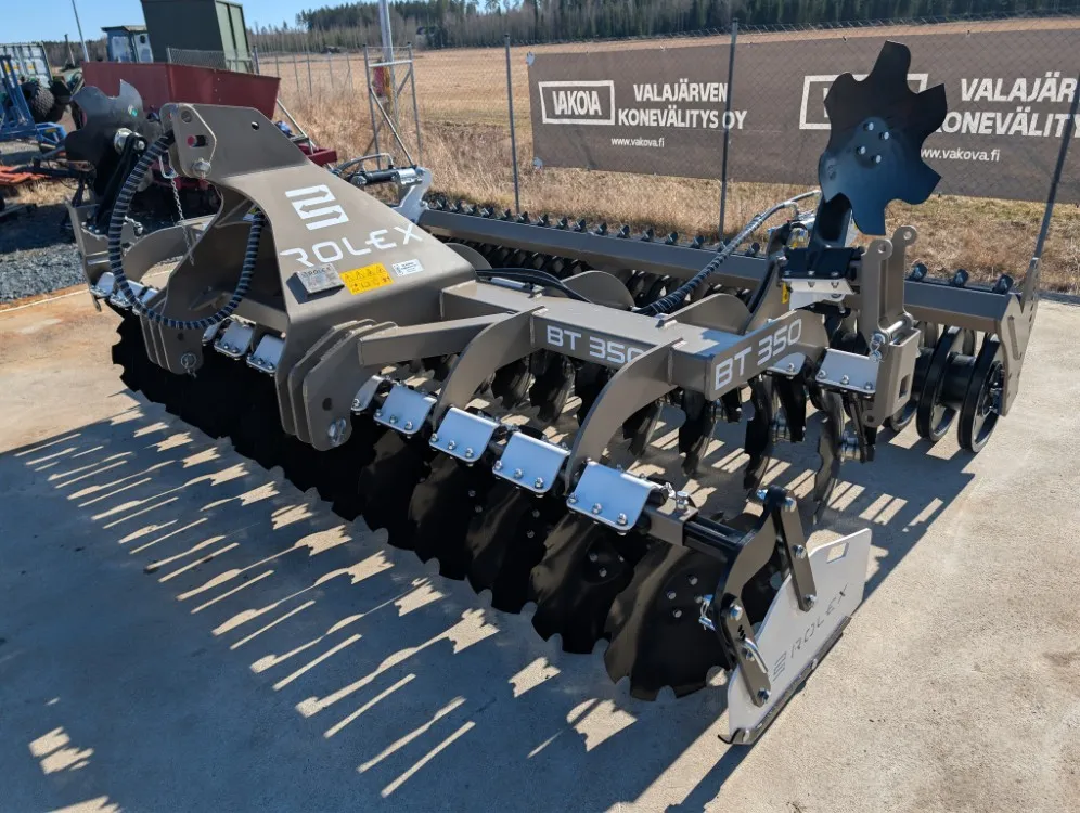 Rol-Ex BT350 lautasmuokkain / Hydraulisella U-kiekkopakkerilla