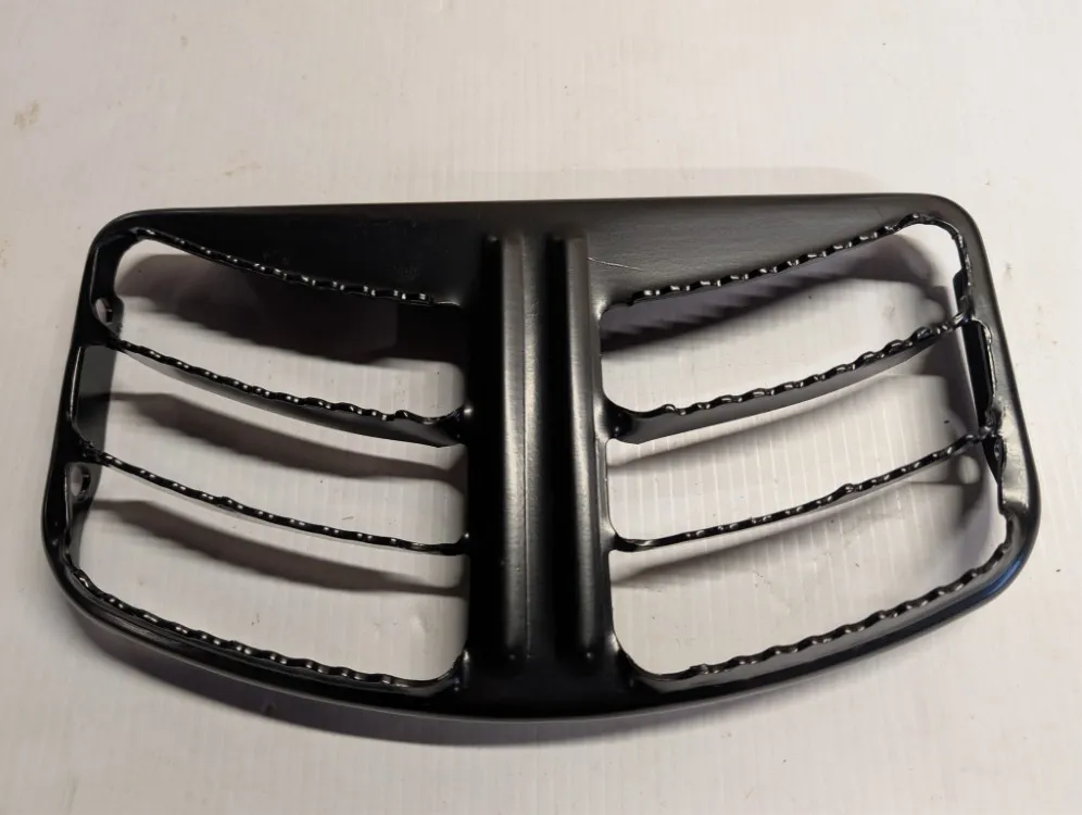 Astinlauta traktoriin - esim. Case / New Holland / Steyr - askelma