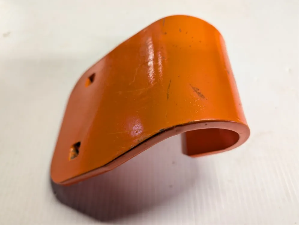 Terän suojarauta Pomarol T201 / Nivelauran terän reunasuojus