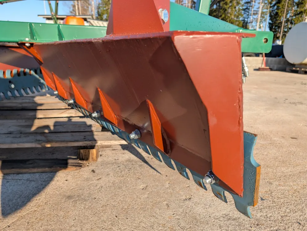 Methi tielana 210cm traktoriin / Hydraulinen takaterä - Uusi - Kotimainen
