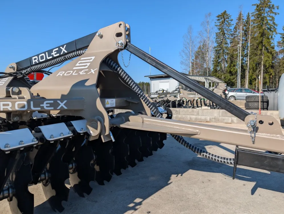 Rol-Ex BT 300 lautasmuokkain / Hinausvarustus - U-kiekkopakkeri