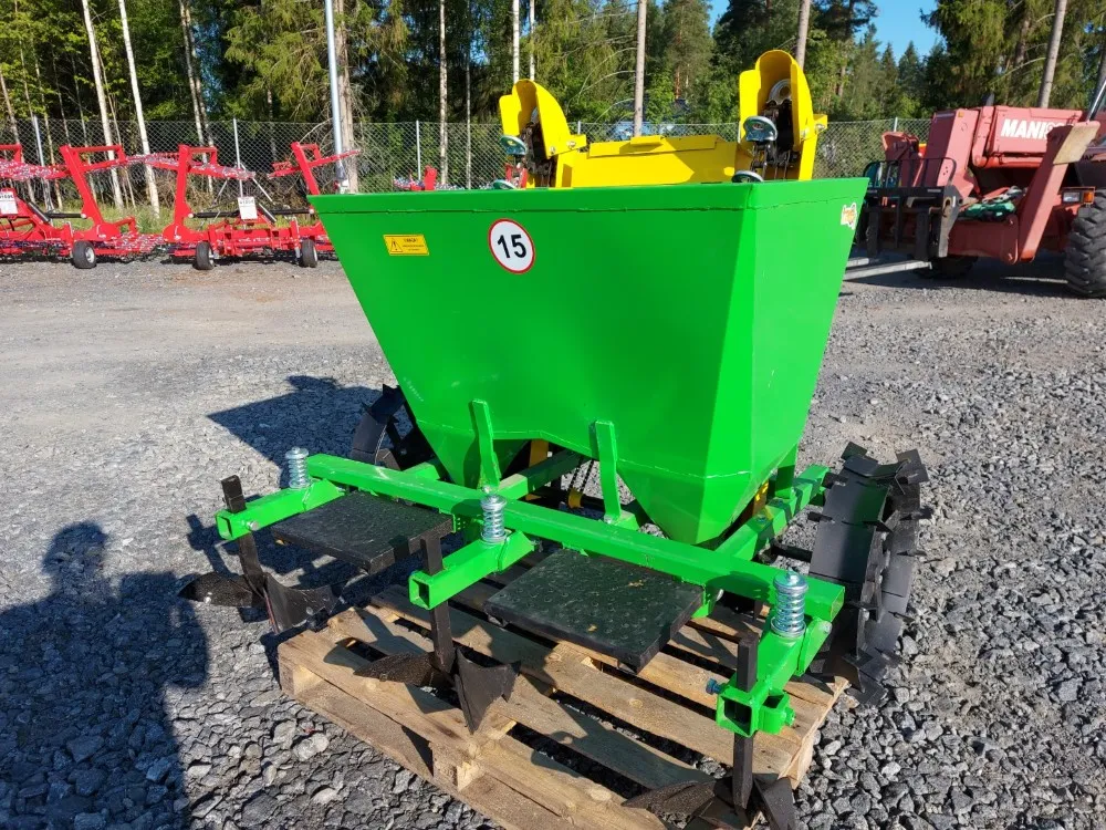 Taret S245/2 perunanistutuskone / Automaattinen lannoitelaatikolla /