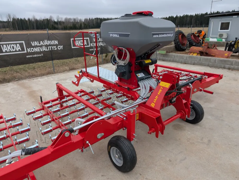 Jar-Met 600cm rikkaäes pneumalla / Da Landtechnik pneuma - 8mm piikit