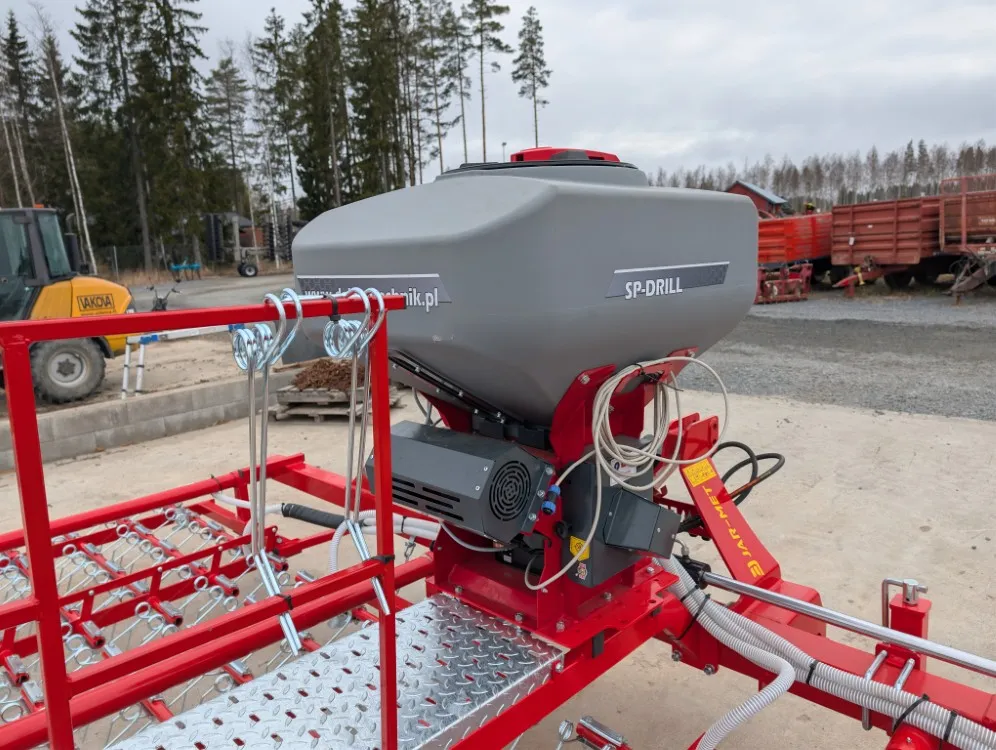 Jar-Met 600cm rikkaäes pneumalla / Da Landtechnik pneuma - 8mm piikit