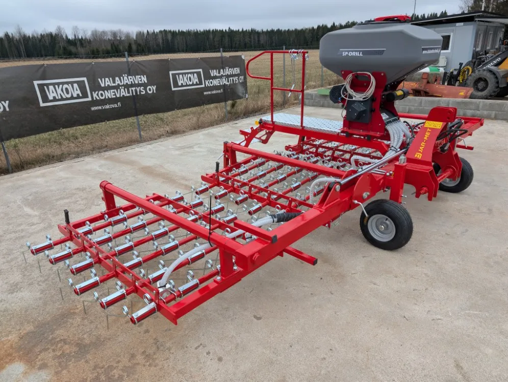 Jar-Met 600cm rikkaäes pneumalla / Da Landtechnik pneuma - 8mm piikit