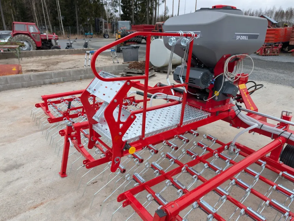 Jar-Met 600cm rikkaäes pneumalla / Da Landtechnik pneuma - 8mm piikit