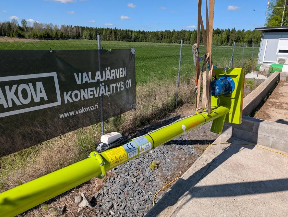 Adraf P01/1 viljaruuvi, pituus 600cm / Halkaisija 140 mm / katso video!
