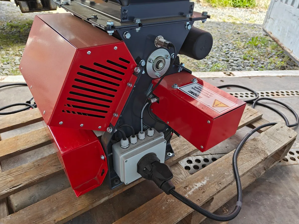 Da Landtechnik SP-DRILL 250 / Pneumaattinen piensiemenlevitin - Video