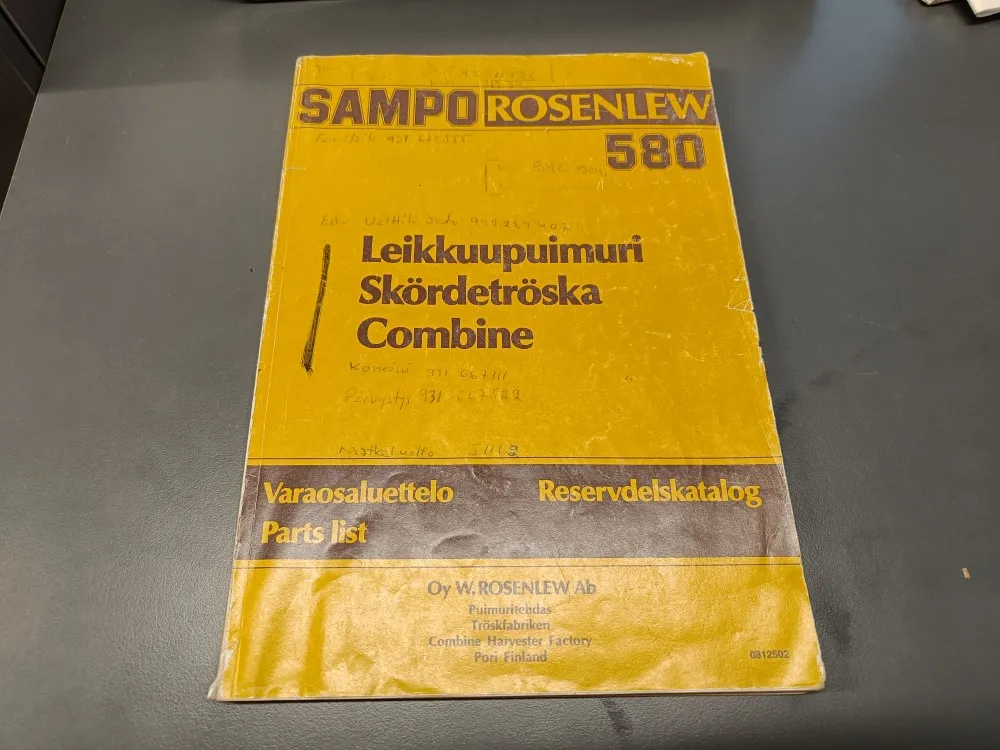 Sampo Rosenlew 580 / Leikkuupuimurin varaosaluettelo