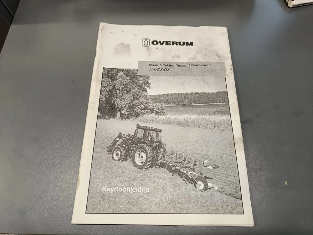 Överum kääntöaurat BX/CX/DX / Käyttöohjekirja