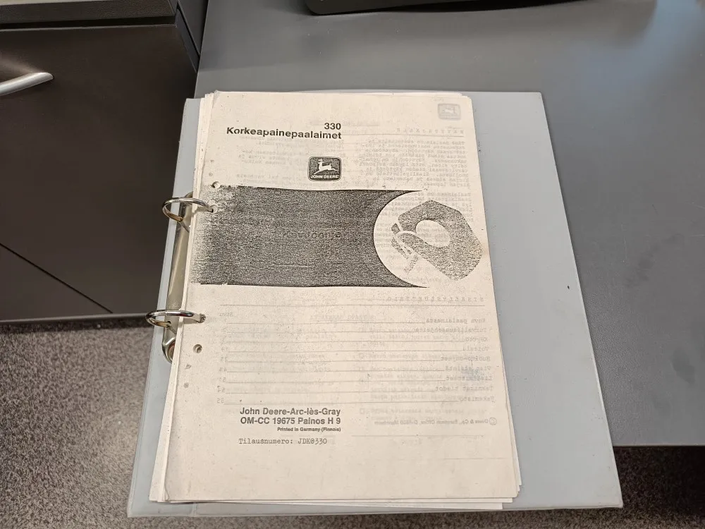 John Deere 330 / Korkeapainepaalaimen käyttöohjekirja