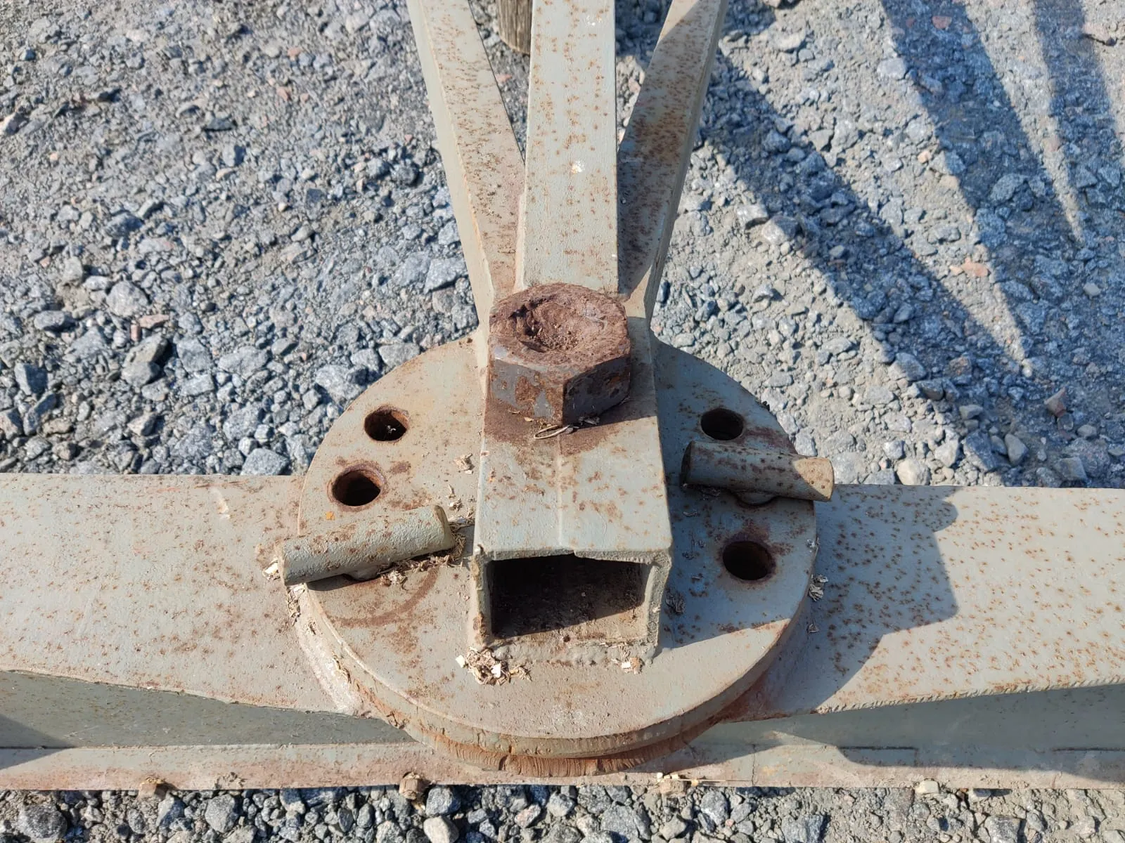 Perälevy 160cm ympäripyörivä / Näppärä pikkutraktoriin