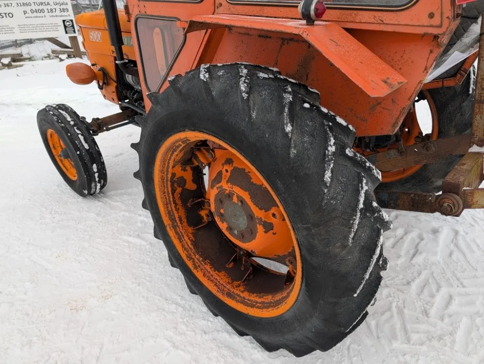 Fiat 500 traktori / Led-työvaloilla - Katso video!