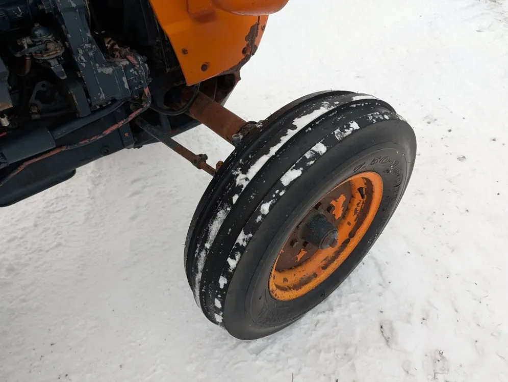 Fiat 500 traktori / Led-työvaloilla - Katso video!