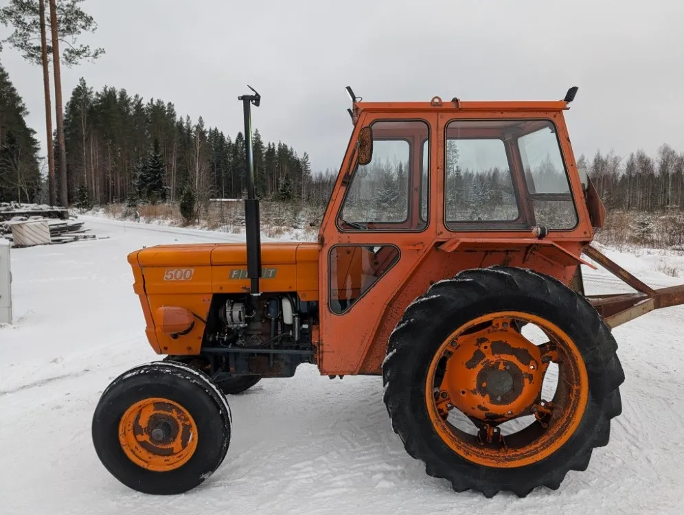 Fiat 500 traktori / Led-työvaloilla - Katso video!