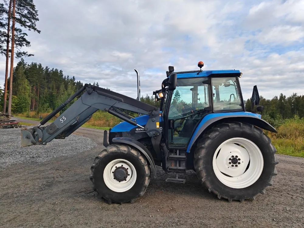 New Holland TS100, ES vaihteisto / Ilmastointi, etukuormaaja Ålö Q55