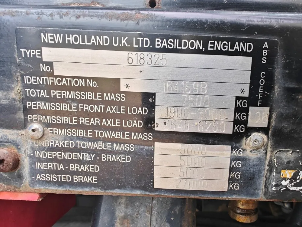 New Holland TS100, ES vaihteisto / Ilmastointi, etukuormaaja Ålö Q55